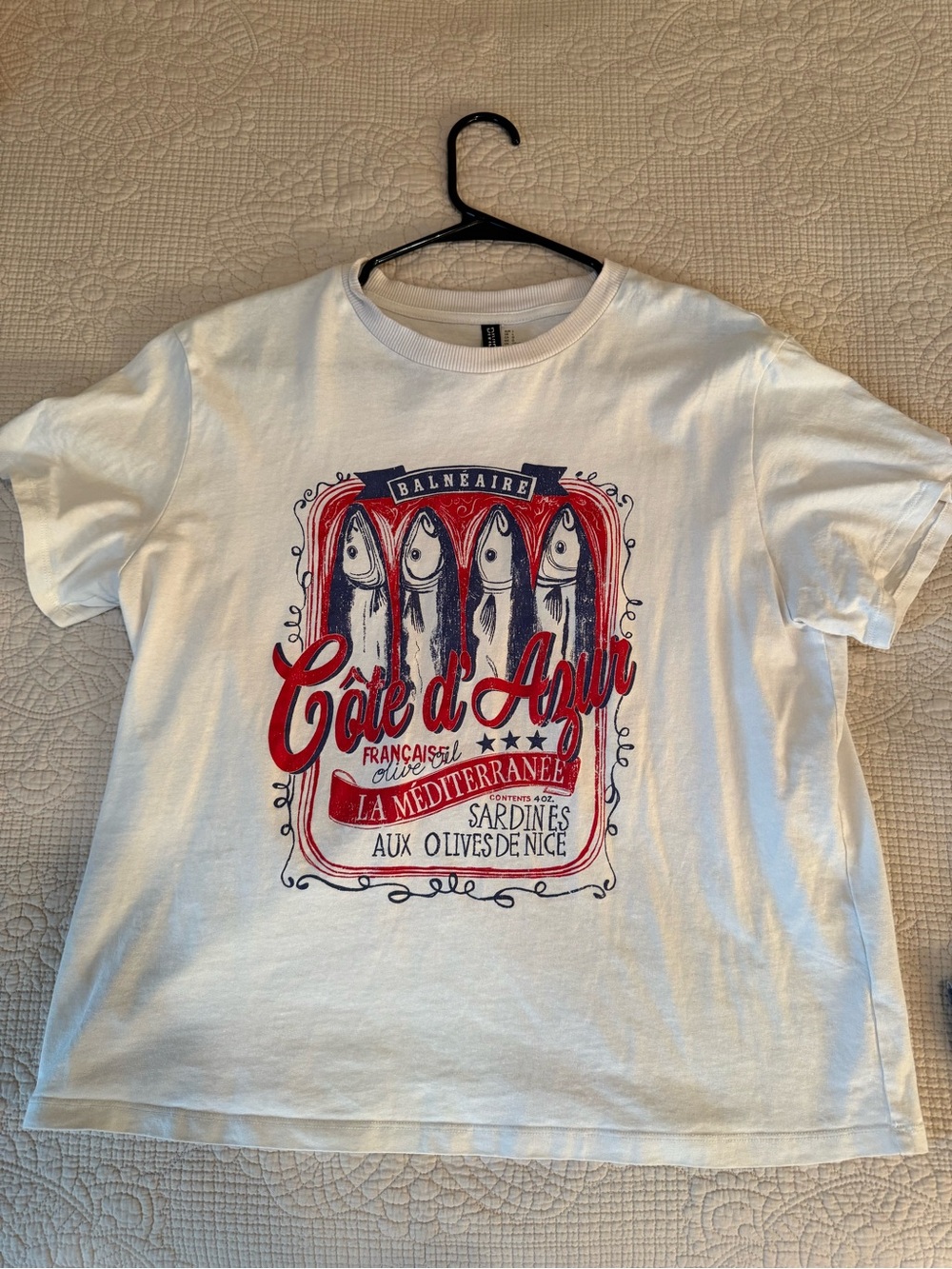 H&M White Tee with Red & Navy Côte d'Azur Graphic